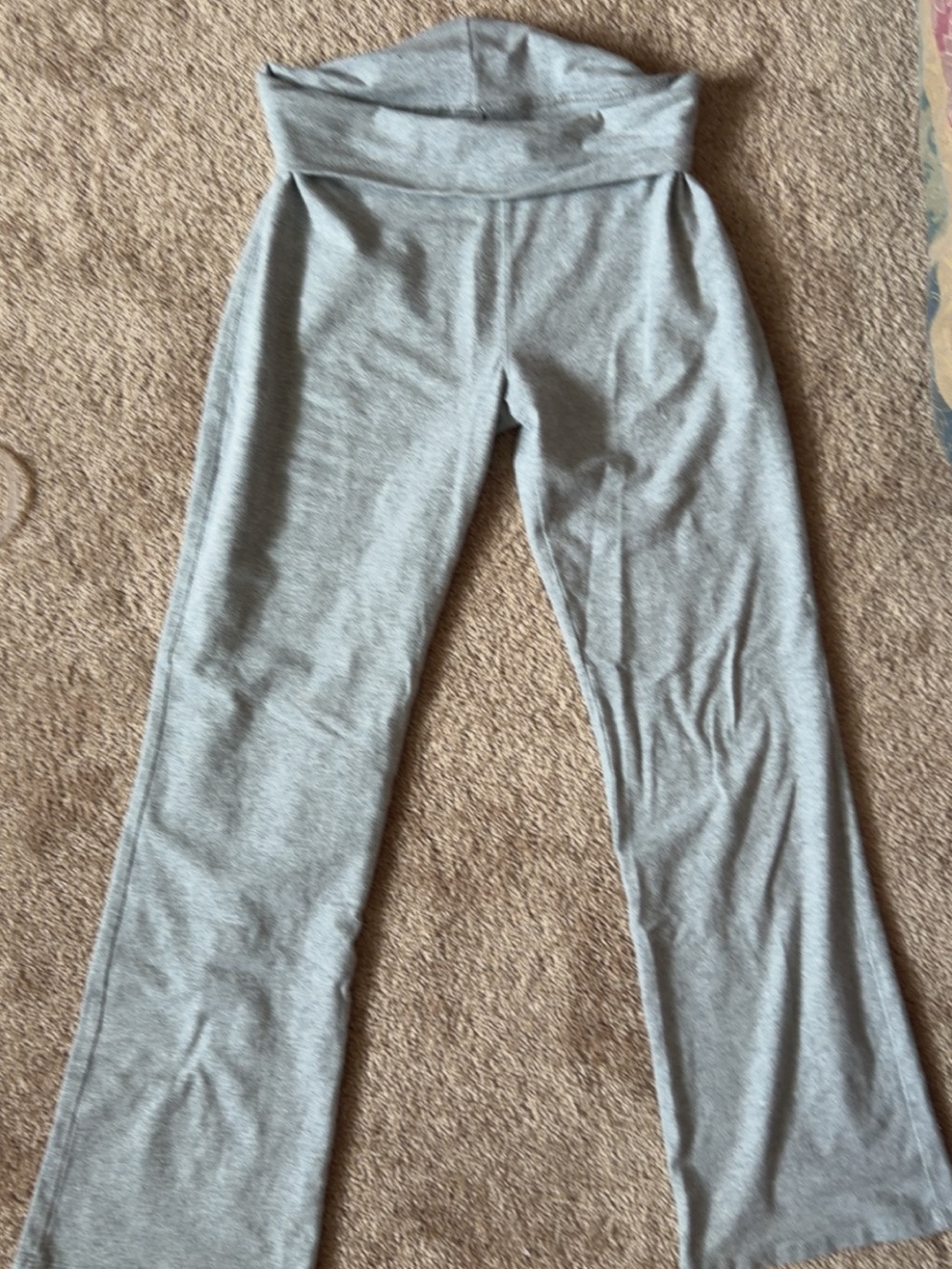 Women’s High-Rise Grey Stretch flare sweatpants
